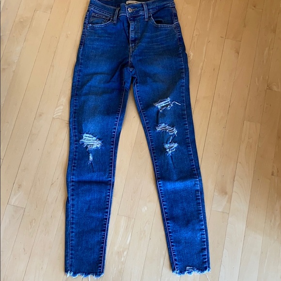 Levi 720 - High Rise Super Skinny Jeans - Picture 4 of 11